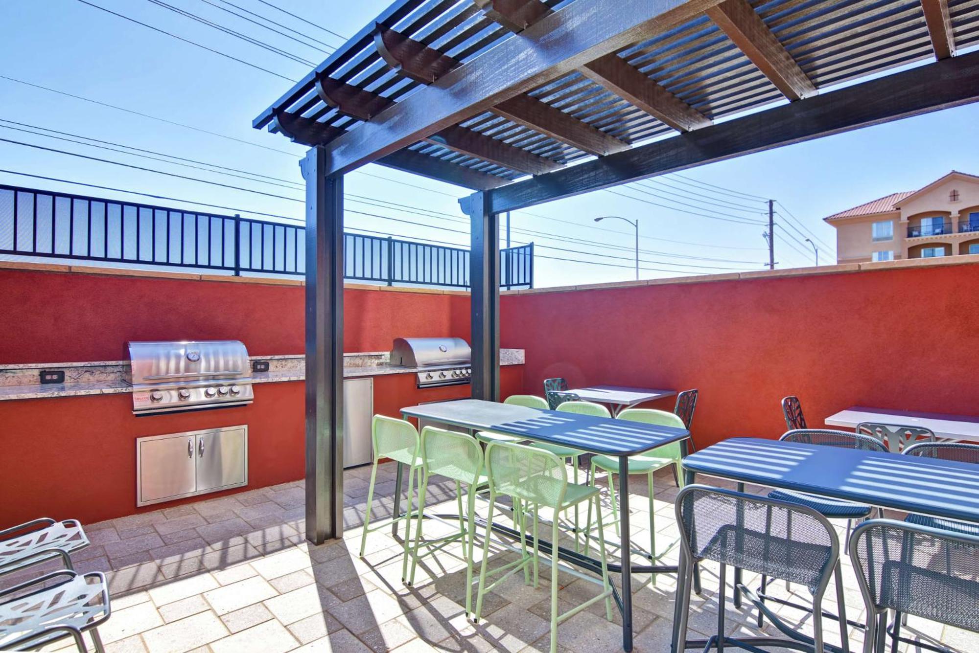 Home2 Suites By Hilton Las Vegas Strip South Εξωτερικό φωτογραφία